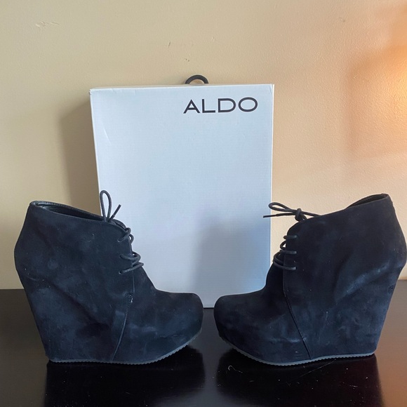 Aldo Sandidge black suede wedge bootie. Size 10. 5” heel and 1.5” platform. - Picture 2 of 8